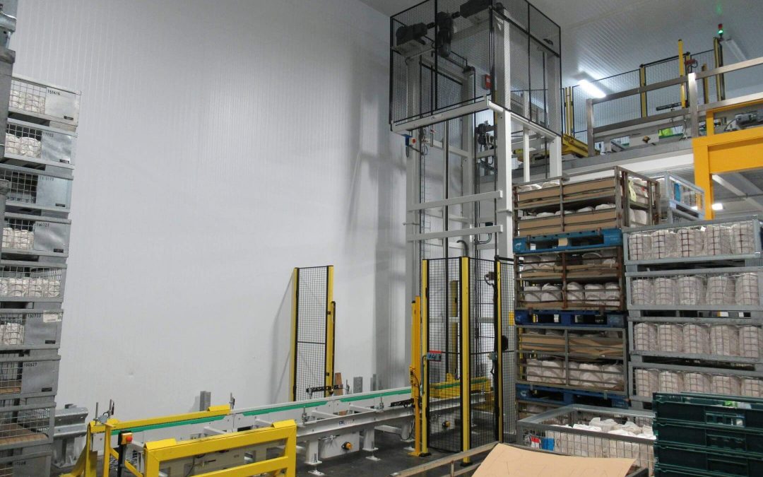 Pallet Conveyor for Long Clawson Dairy